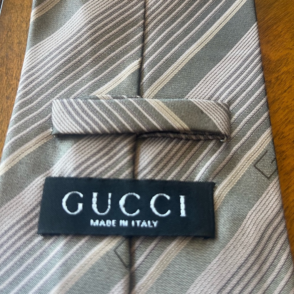 Gucci Gray tie